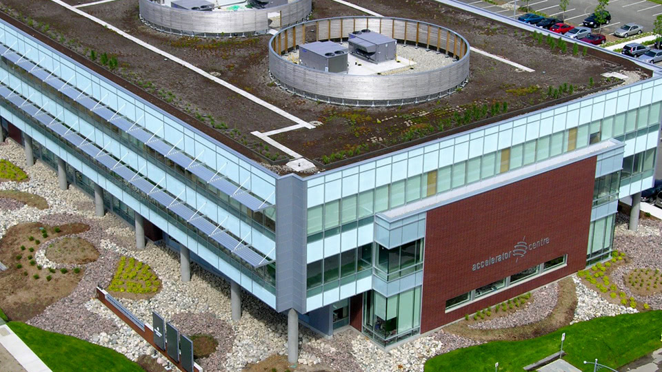 Accelerator Center - University of Waterloo